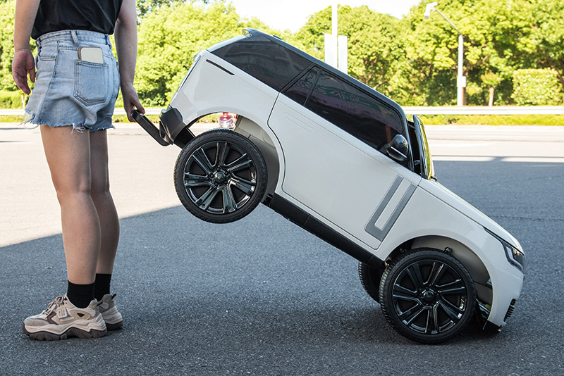 Kids Electric Ride On Range Rover HSE White