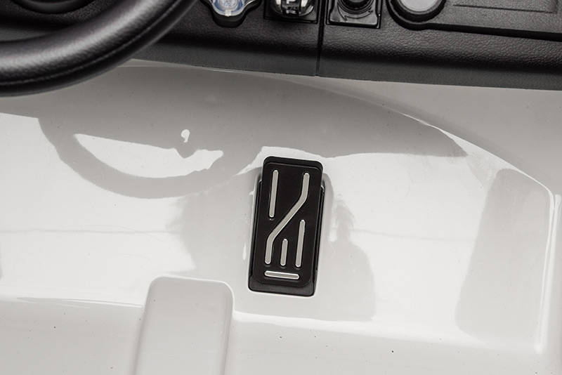 Kids Electric Ride On Range Rover HSE White